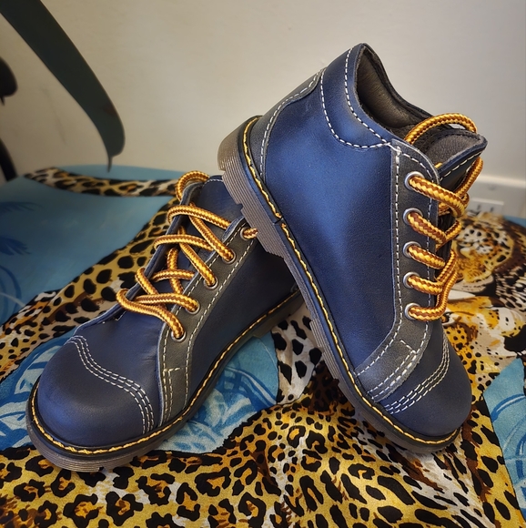 Petits Pieds Toddler Leather Boots size 24 - Picture 1 of 8